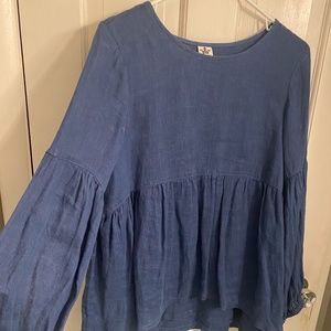 Crown linen pendulum top